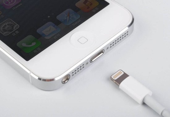 确定了！USB-C接口成唯一<em>选择</em>，苹果将在2024<em>年底</em>前被强制执行