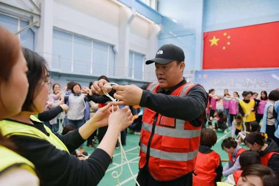 中铁七局西安公司开展“三八”妇女节安全教学活动