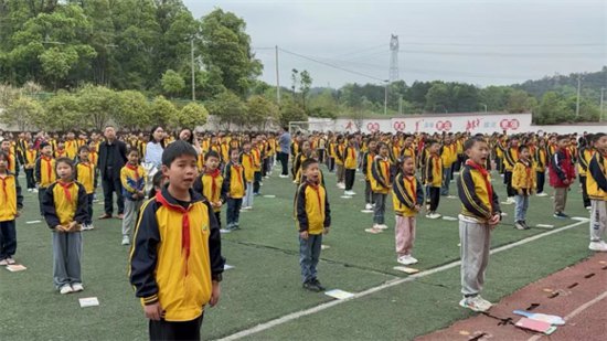 安福县枫田镇中心小学举办防溺水动员大会