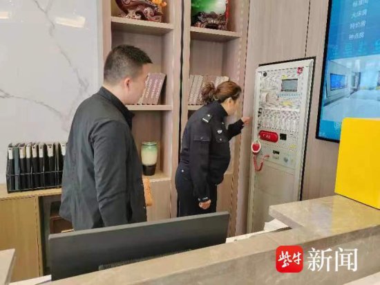 阜宁县向阳派出所开展小型宾馆旅店消防安全专项整治