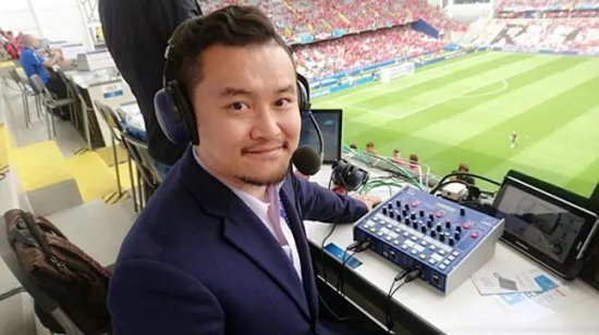 卡塔尔世界杯，这个中国人火了：他一开口，就是<em>满分作文</em>
