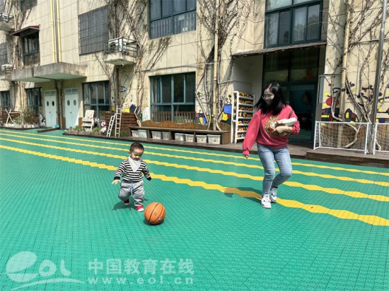 爱满万家 “育”见成长 杭州市万家星城幼儿园开启社区早教活动