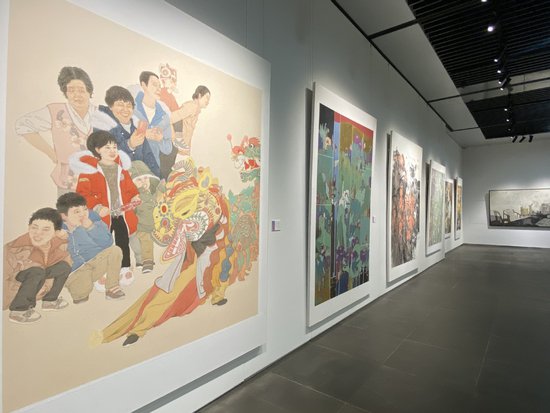 广西新文艺群体美术作品展在南宁开展