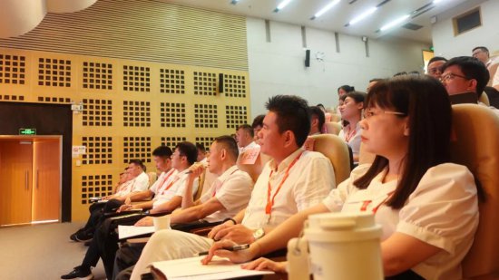 团区委、青商会在<em>深圳设立</em>首个驻外青年项目招商联络处