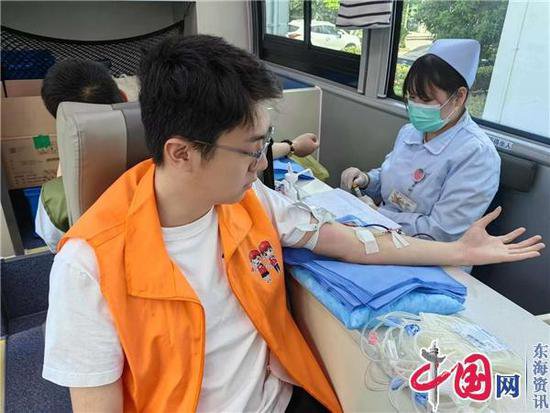 <em>苏州</em>黄桥街道组织“无偿献血 爱心储蓄”献血活动