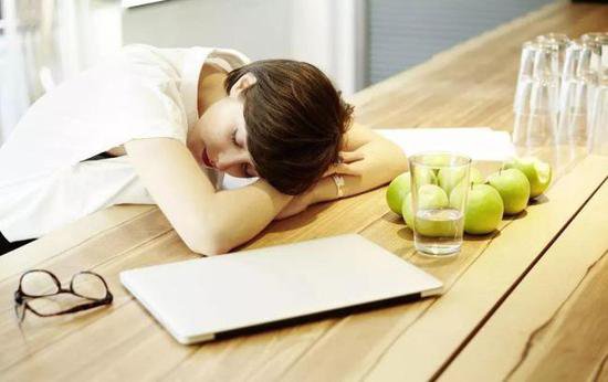 午睡时间一小时，死亡风险会增加30%？最适宜的午睡<em>时长是多少</em>