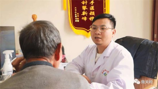 关岭：大力打造基层中医馆 为健康中国建设贡献中医药力量