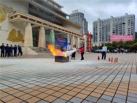 中国石化<em>云南普洱</em>石油：连续2年被评为市级消防先进单位