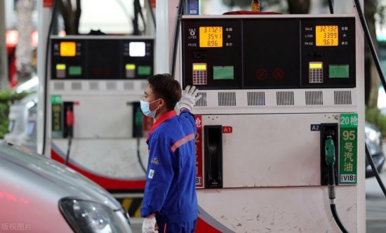 油价调整消息：今天10月17日，全国调整后92、95号汽油、柴油...