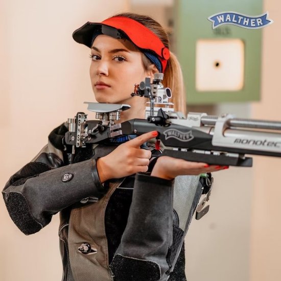 塞尔维亚女<em>射手</em> 桑佳·武卡西诺维奇参加世界大赛 瓦尔特赞助枪械