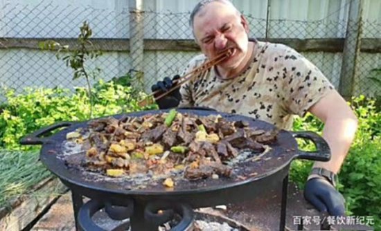 看完<em>俄罗斯农村</em>人的一日三餐，才终于明白：他们为何这么彪悍？