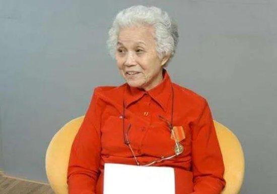 中共领导人李富春与蔡畅夫妇的独生<em>女</em>李特特逝世，享年97岁