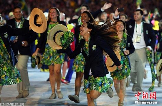 奥运巴西队有54个“索尔瓦” 21人纹“奥运五环”