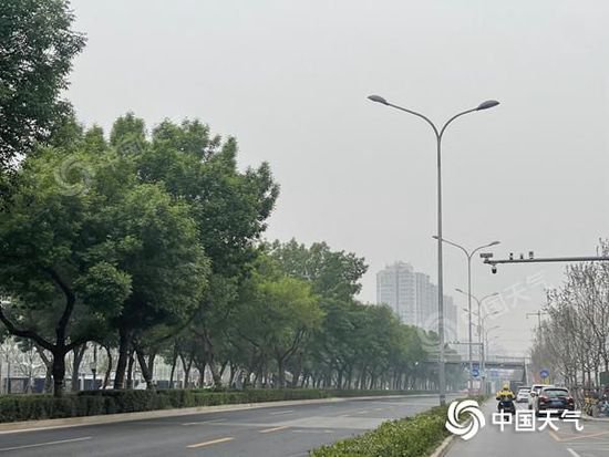 北京假期后开工首日阴天<em>在线</em> 西南部山区有小阵雨