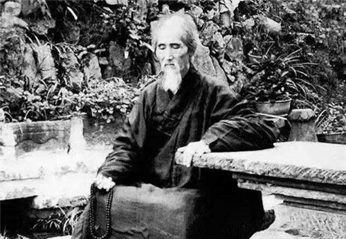 他是中国第一高僧，活了120岁，临终给后人留一字，点醒无数...