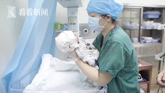 视频｜<em>取名</em>六一 抗疫烈士彭银华医生的孩子在武汉出生