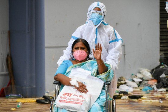 印度<em>发现</em>的<em>变异新冠病毒</em>扩散至40多个国家和地区