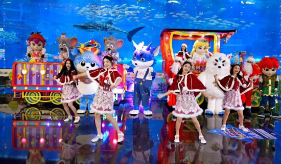 来成都浩海立方海洋馆，看“奇妙海兔”和“美人鱼”丨春节趣玩...
