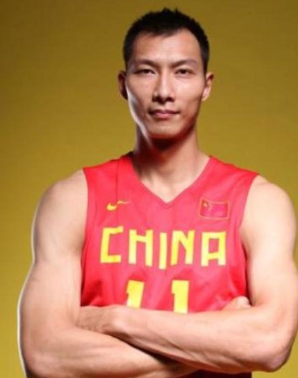 如果全在巅峰期的话，中国男篮历史上最强的五人组应该<em>是哪五位</em>...