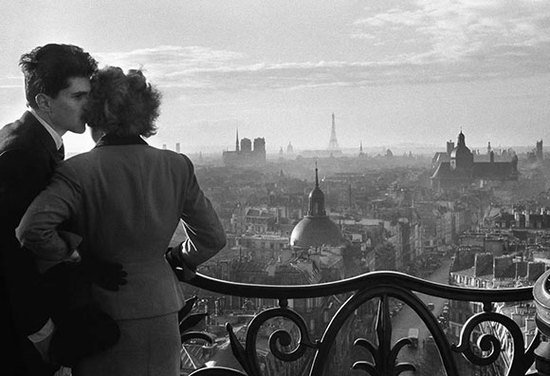 在成都看“永恒的巴黎”——人文摄影大师维利·罗尼摄影展