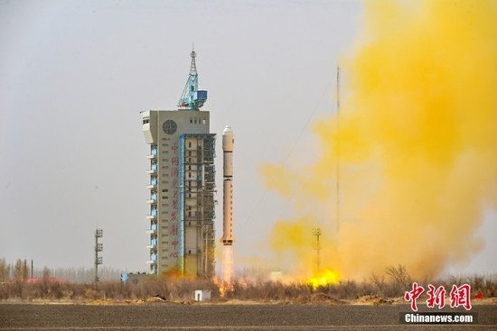 中国成功发射云海<em>二号</em>02组卫星