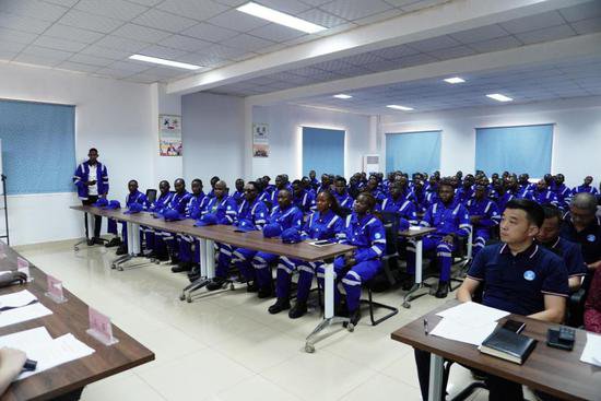 湖南高铁职院：第三批88名几内亚<em>学生</em>踏上实习之旅