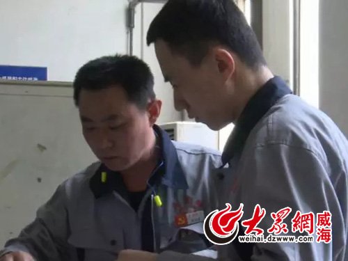 高级技师肖仁勇23年从业路 焊接间隙最大0.2毫米