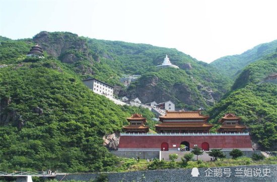 <em>辽阳</em>龙峰寺：东北地区唯一一座藏有佛祖舍利的寺庙！