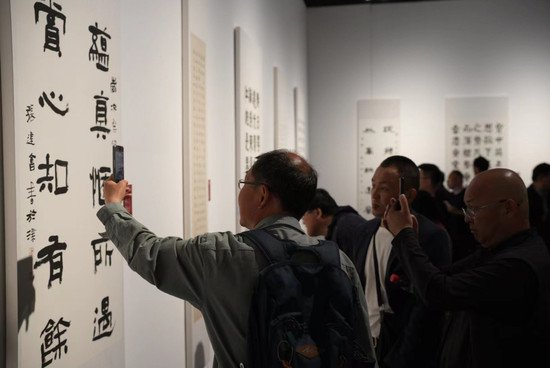全国第十三届<em>书法</em>篆刻展览（河南展区）今天在郑州开幕