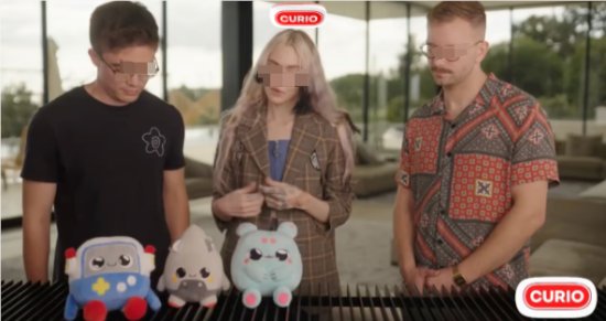 马斯克前女友Grimes与玩具<em>公司</em>合作推出AI毛绒玩具系列，首款...