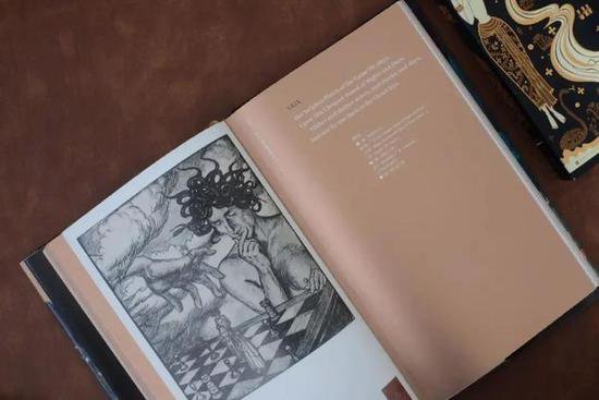 波斯神作《鲁拜集》绝美珍藏版，钟锦倾情译解，百余幅原版插图