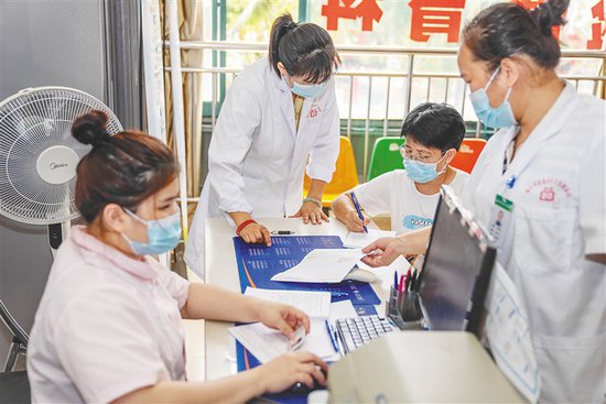 <em>海南省</em>启动20—40岁人群免费乙肝疫苗接种工作