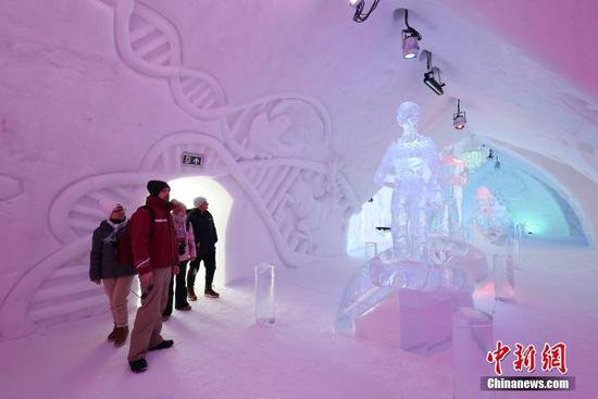 加拿大<em>魁北克</em>冰旅馆吸引游客体验冰雪文化