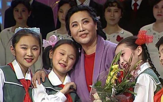 1989年春晚：杨丽萍的舞徐小凤的歌，宋丹丹太搞笑郭兰英...