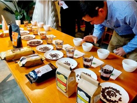 卢旺达十家<em>咖啡</em>品牌首聚西安 带来非洲的舌尖享受