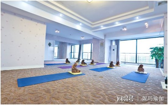 <em>杭州</em>瑜伽教练培训班：没那么<em>简单</em>！想成为教练得面对严峻考验！