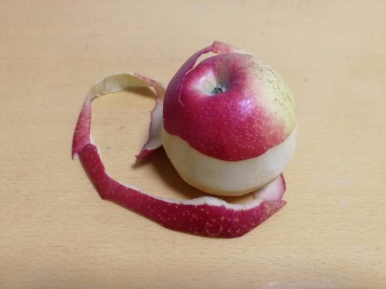 贾绍萍轻水彩系列：一日三餐之红苹果