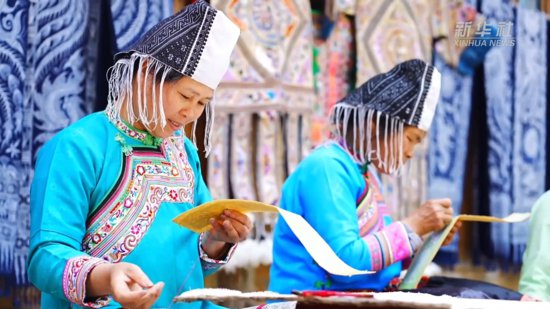 文化中国行｜“穿在身上的苗族史诗”