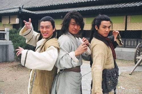13年前钟汉良王耀庆曾在这部剧里给他当配角，如今最火的却是...