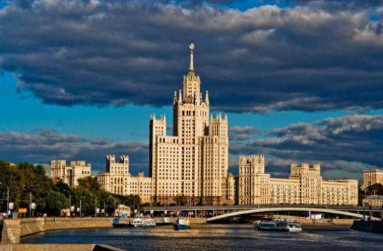 奇特的苏联住宅楼：圆形设计可住5000人，建成后无人买账