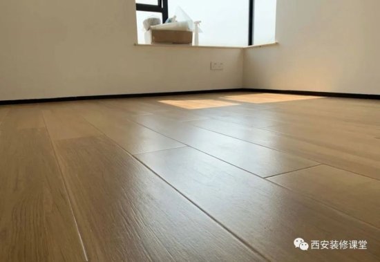 木纹砖的存在，就是代替木地板的10.9