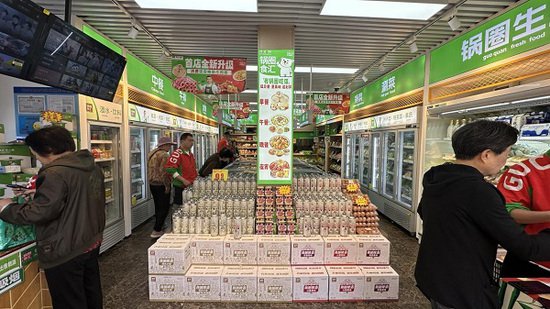 “社区央厨”美味更暖心 锅圈食汇首家创新店在沪正式营业
