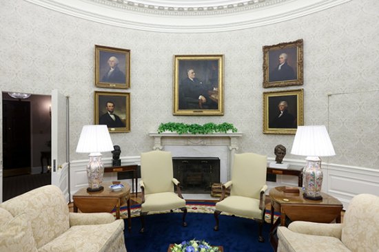 拜登上任后，白宫<em>椭圆形</em>办公室里有什么变化？