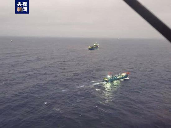 海南西南海域一外籍<em>货船</em>与渔船发生碰撞 8人失联 搜救正在进行中