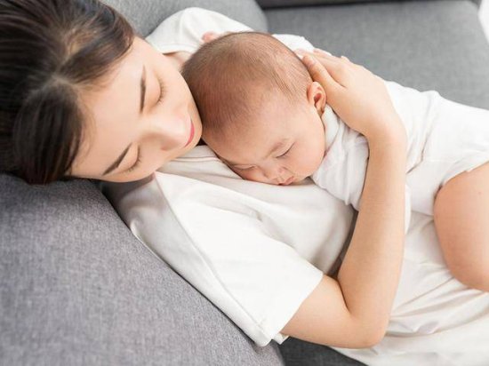 婴儿<em>经常</em>在睡梦中突然大哭，是<em>什么原因</em>？