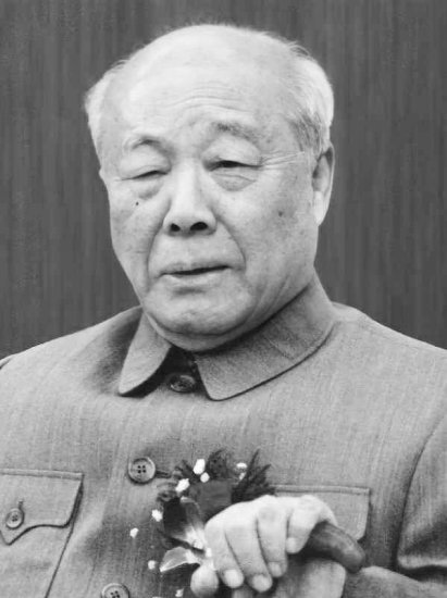 <em>著名</em>书法家欧阳中石逝世，享年93岁