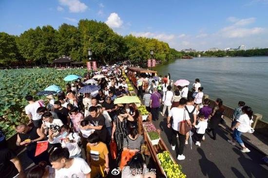国庆长假前三天 杭州共接待游客884.09万人次