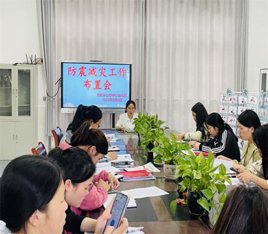 兴国县均村乡中心幼儿园全面开展“防灾减灾宣传周”活动