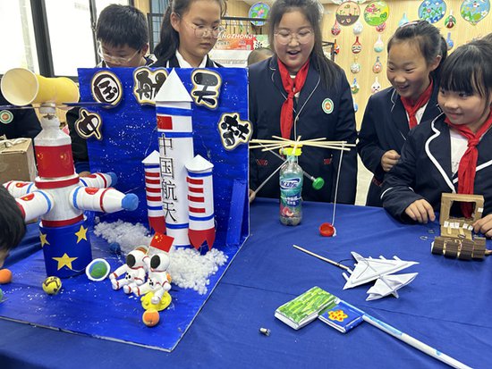 江山市四都学校：一场双减政策下的科技盛宴