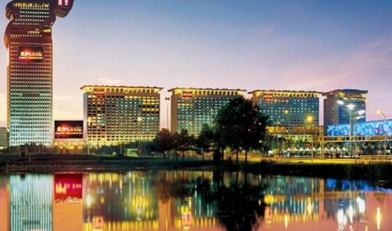中国的七星级<em>酒店</em>：外观设计独特，还打算去迪拜吗？